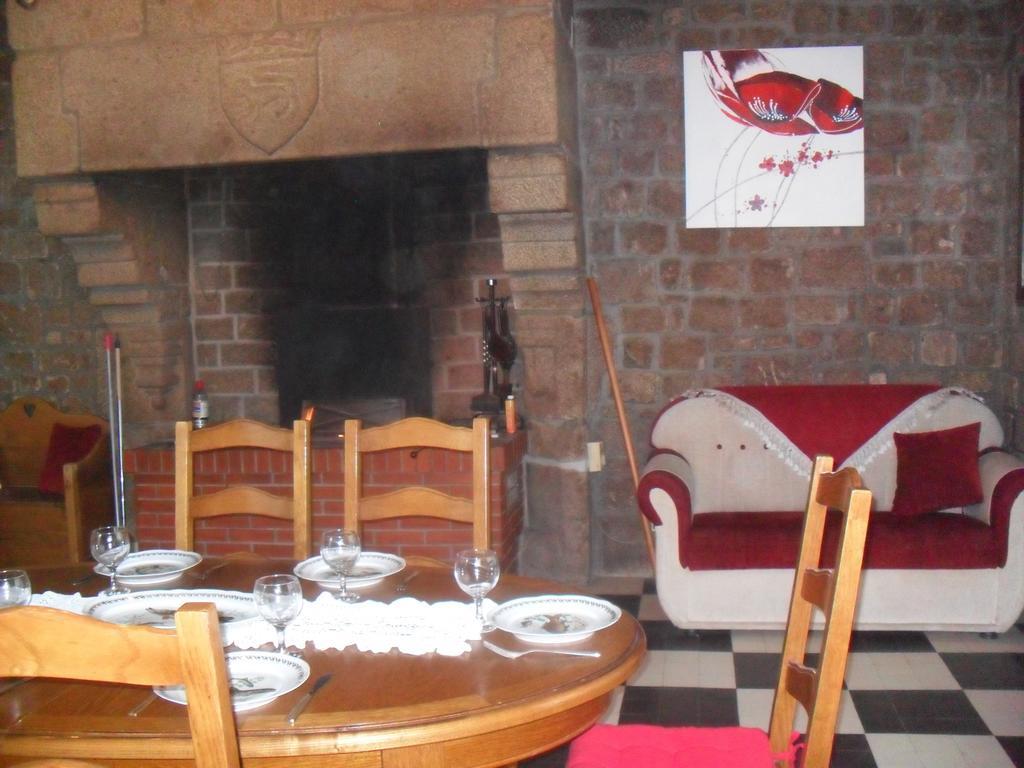 Gite De Peche Saint-Ellier-du-Maine Phòng bức ảnh
